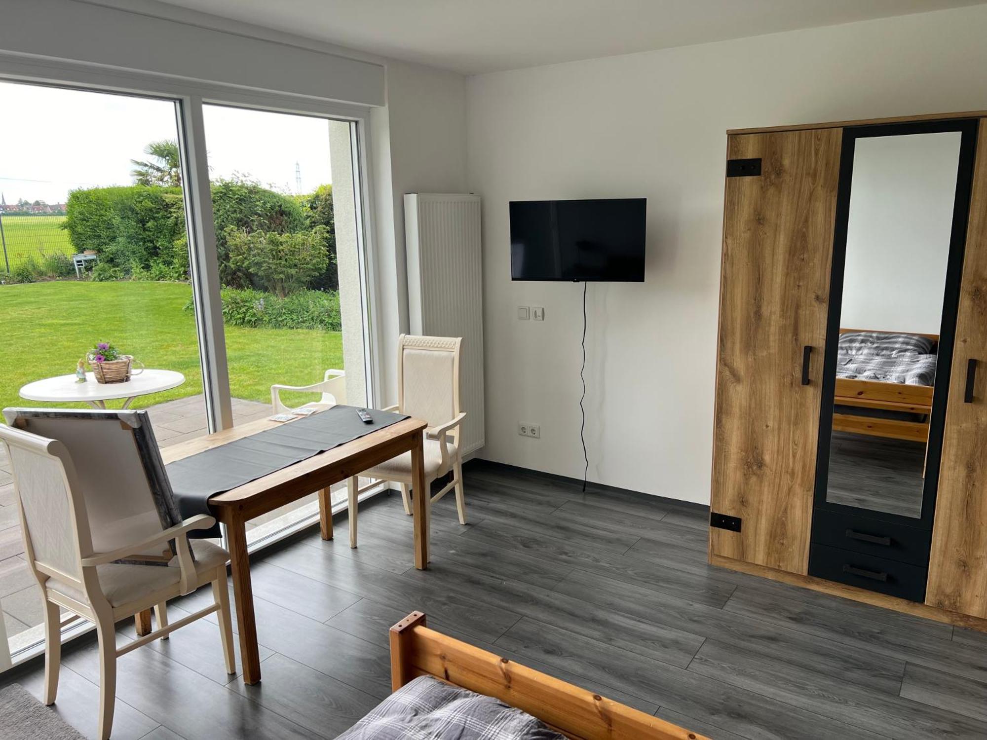 Bungalow Neuss Buitenkant foto